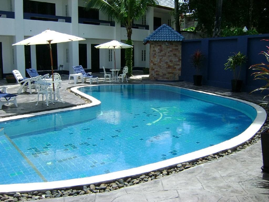 Peter Pan Resort Patong Екстер'єр фото
